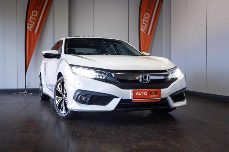 2016 Honda Civic Sedan VTi-LX 10th Gen MY16