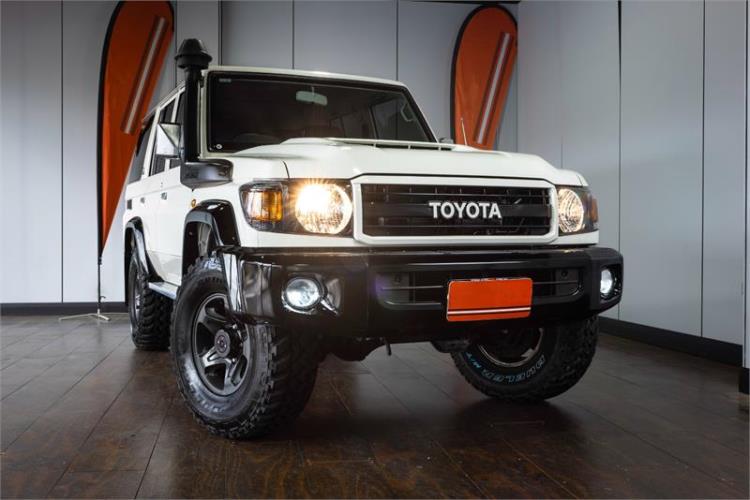 2021 Toyota Landcruiser Wagon 70th Anniversary Special Edition VDJ76R