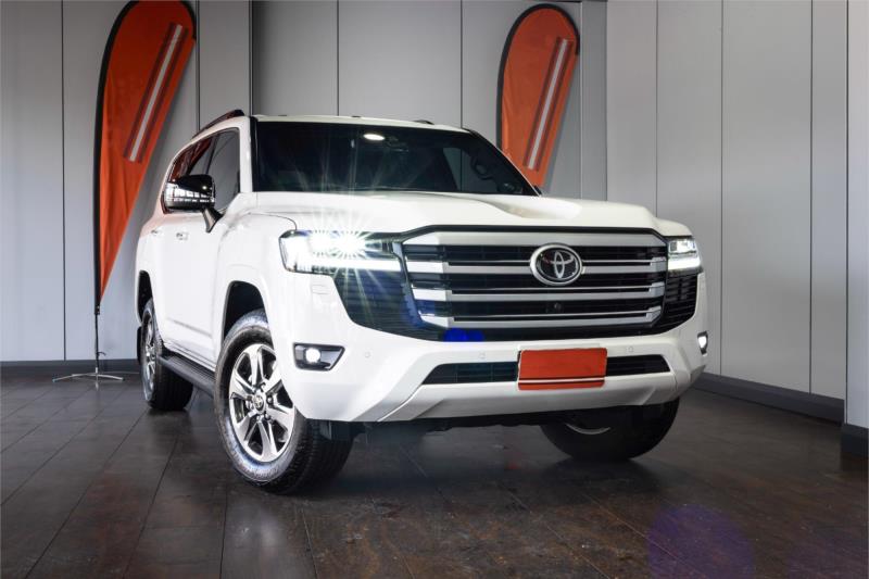 2024 Toyota Landcruiser Wagon Sahara FJA300R